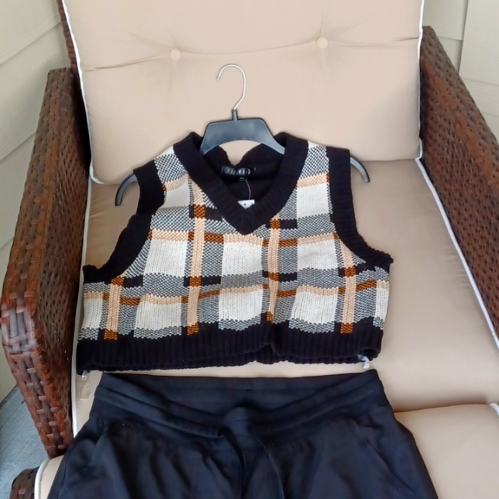 Say What? Cropped Sweater Vest